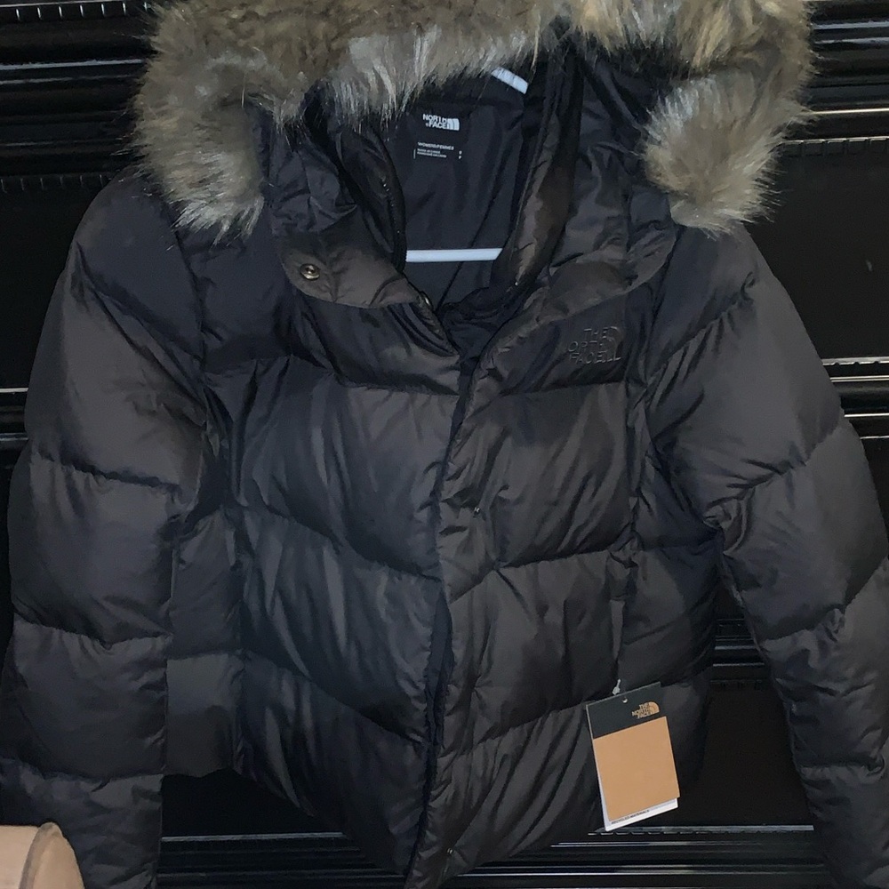North face 550 down coat with hood small nwt